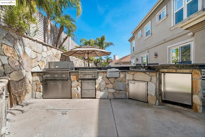 5577 Edgeview Dr, Discovery Bay, California 94505