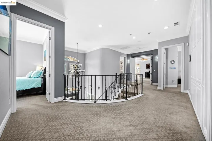 5577 Edgeview Dr, Discovery Bay, California 94505