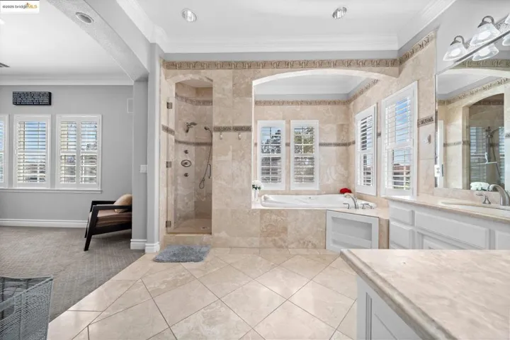 5577 Edgeview Dr, Discovery Bay, California 94505