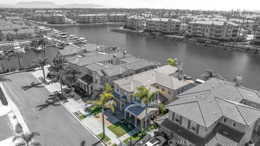 1566 Twin Tides Place, Oxnard, California 93035