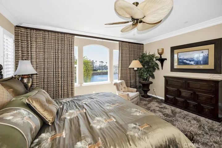 1566 Twin Tides Place, Oxnard, California 93035