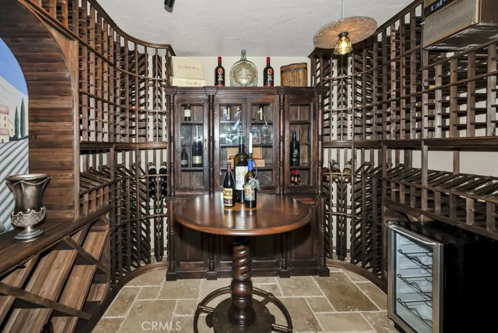 1566 Twin Tides Place, Oxnard, California 93035