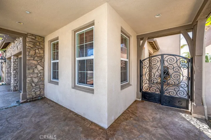 1566 Twin Tides Place, Oxnard, California 93035