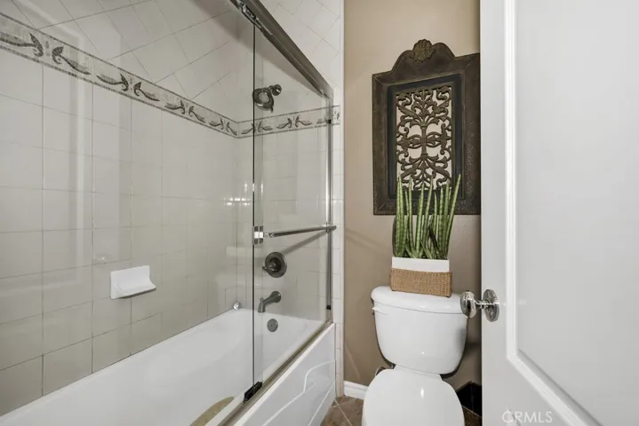 1566 Twin Tides Place, Oxnard, California 93035