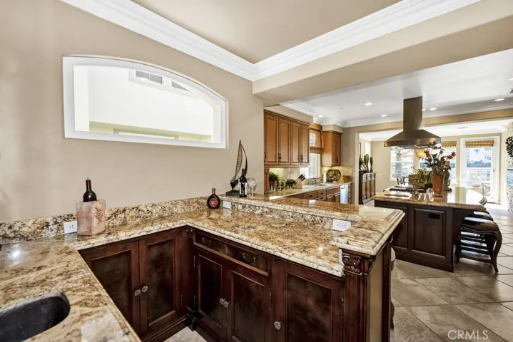 1566 Twin Tides Place, Oxnard, California 93035