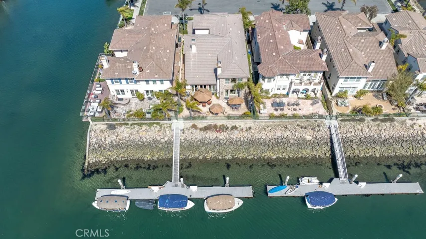 1566 Twin Tides Place, Oxnard, California 93035