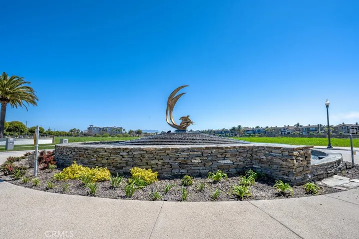 1566 Twin Tides Place, Oxnard, California 93035