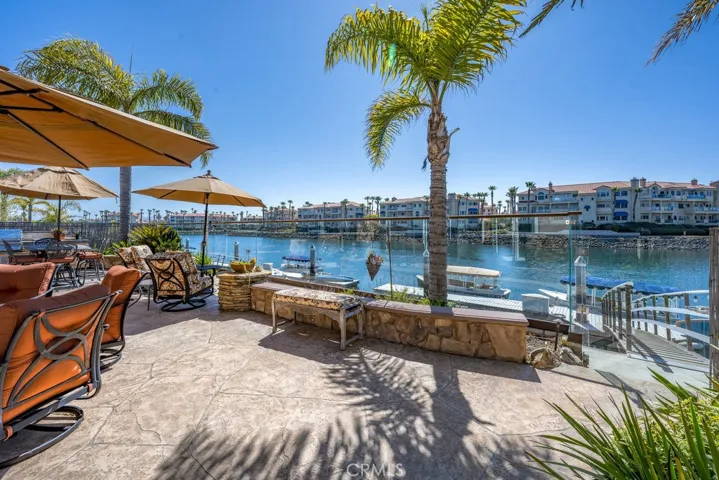 1566 Twin Tides Place, Oxnard, California 93035