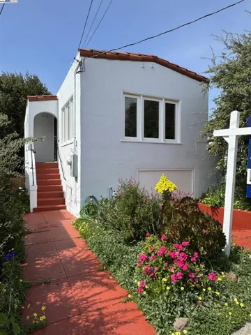 3933 Lincoln Ave, Oakland, California 94602