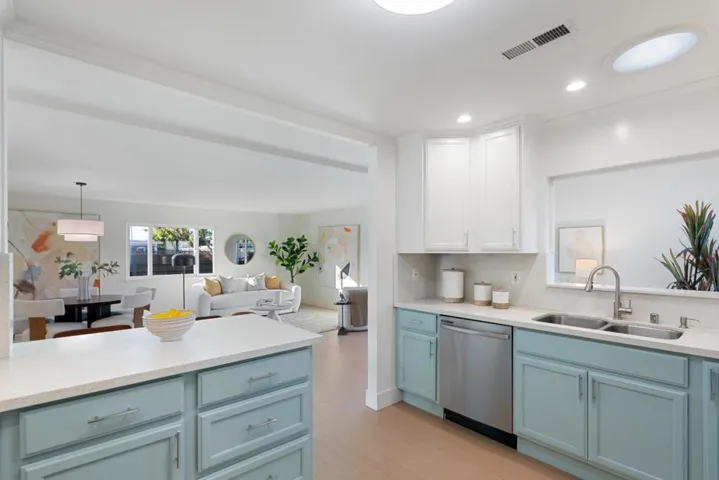 1803 Hamlet Street, San Mateo, California 94403