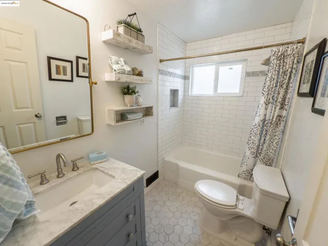 105 Webster St, Petaluma, California 94952