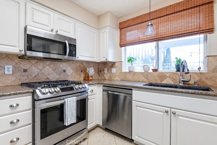 32225 Via Cesario, Temecula, California 92592