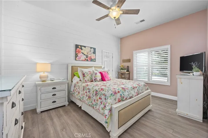 1523 Kuhio Street, Bakersfield, California 93313