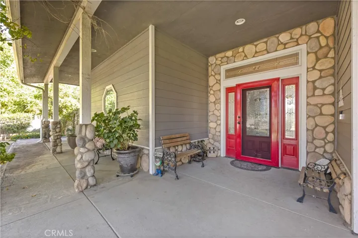 1523 Kuhio Street, Bakersfield, California 93313
