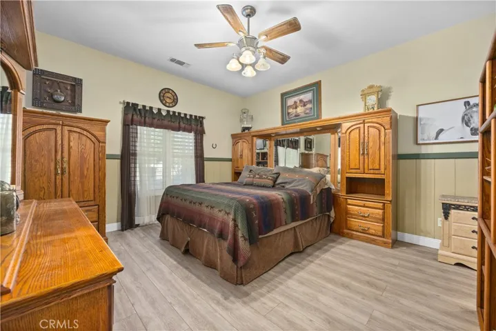 1523 Kuhio Street, Bakersfield, California 93313