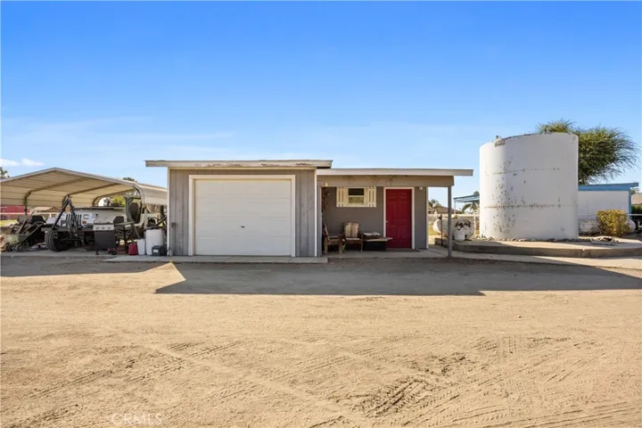 1523 Kuhio Street, Bakersfield, California 93313