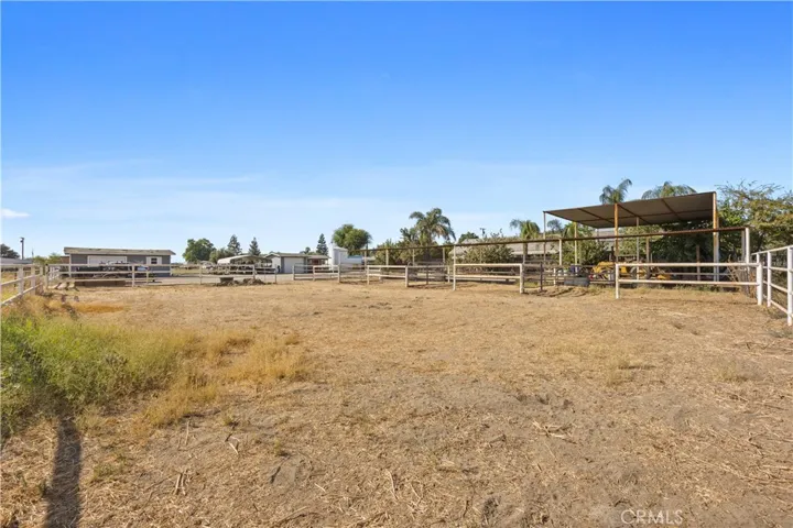 1523 Kuhio Street, Bakersfield, California 93313