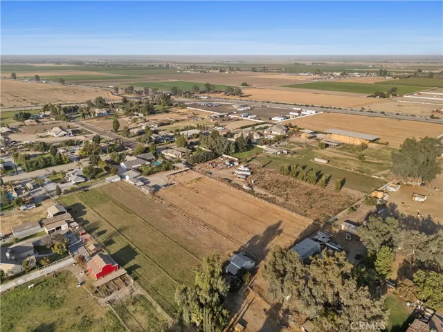 1523 Kuhio Street, Bakersfield, California 93313