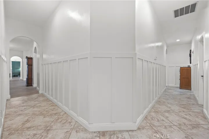 1523 Kuhio Street, Bakersfield, California 93313