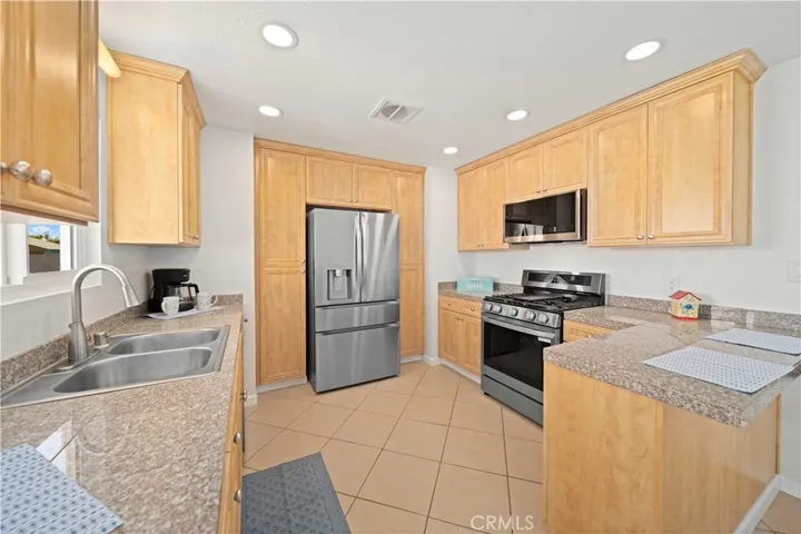 1579 Monte Vista Avenue, Rosamond, California 93560