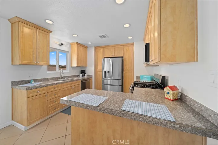 1579 Monte Vista Avenue, Rosamond, California 93560