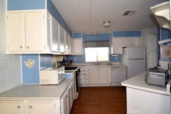 56254 29 Palms Highway 116, Yucca Valley, California 92284