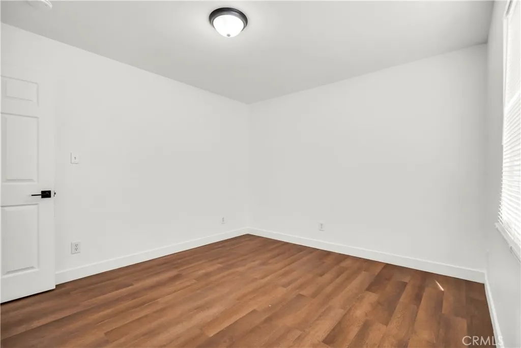 125 W Tichenor Street, Compton, California 90220 home-pic-18