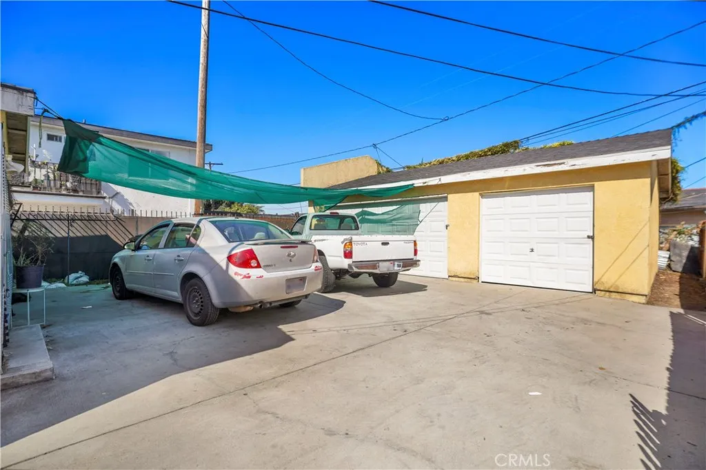 125 W Tichenor Street, Compton, California 90220 home-pic-19