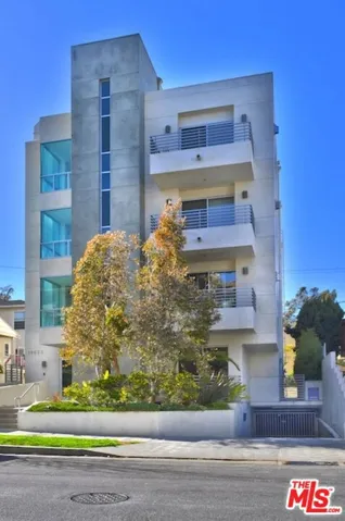 10633 Eastborne Avenue 301, Los Angeles, California 90024