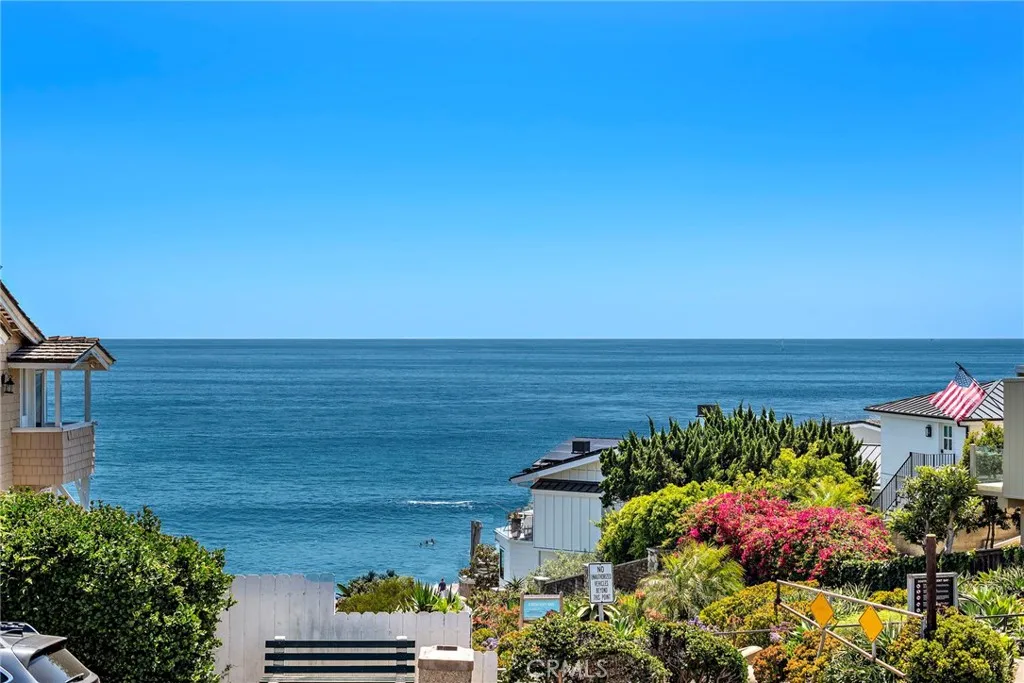 1292 Cliff Drive, Laguna Beach, California 92651, 3 Bedrooms Bedrooms, ,5 BathroomsBathrooms,Residential,For Sale,Cliff,LG25067166