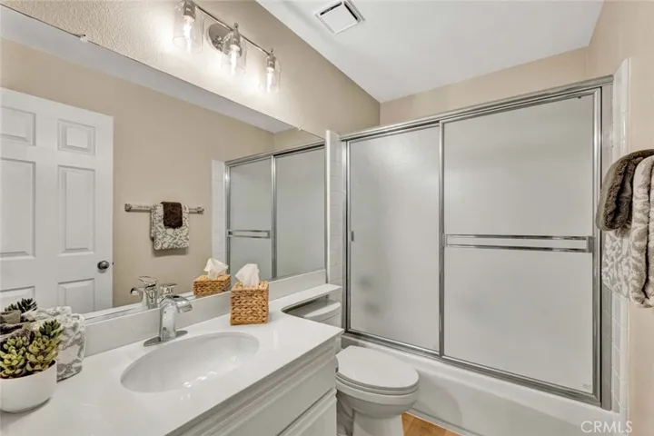 7811 E Viewrim Drive, Anaheim Hills, California 92808