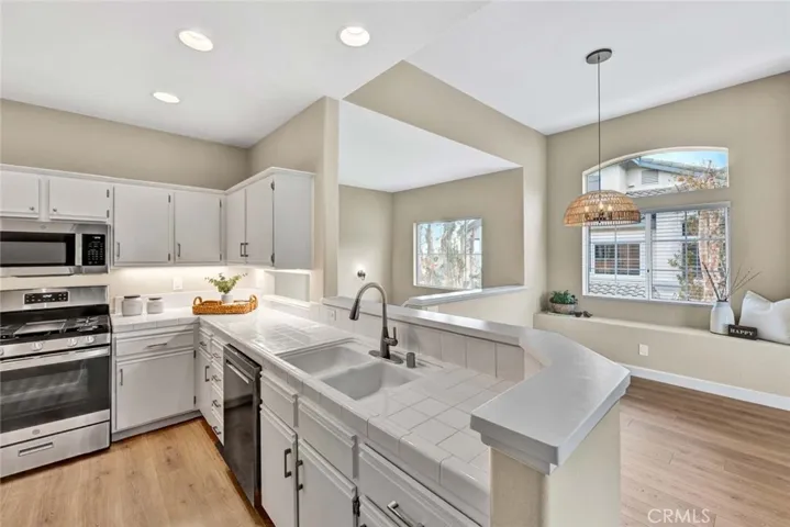 7811 E Viewrim Drive, Anaheim Hills, California 92808