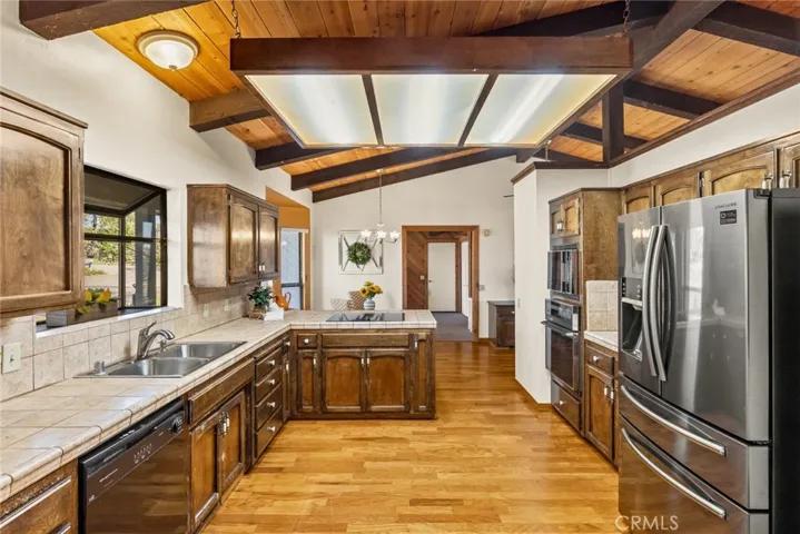 13590 S Park Drive, Magalia, California 95954