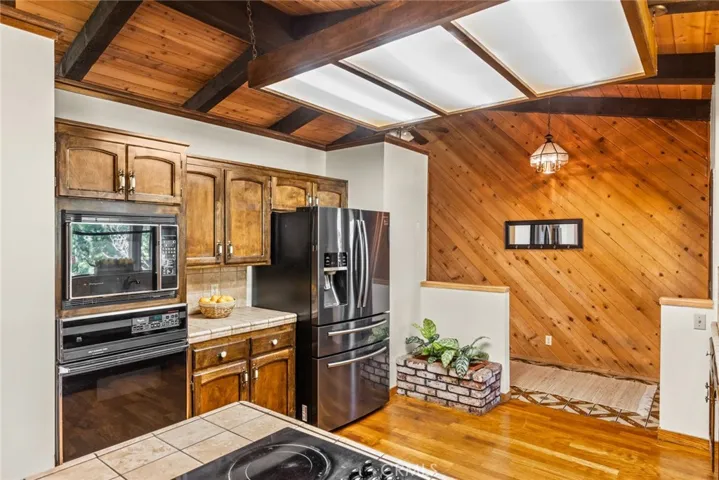 13590 S Park Drive, Magalia, California 95954