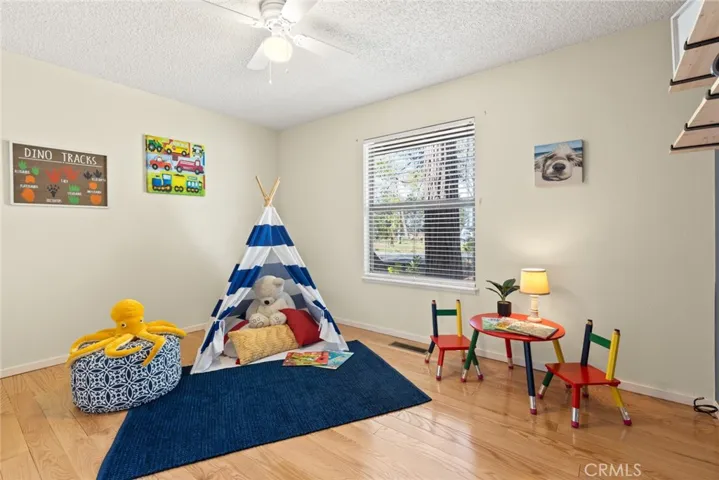 13590 S Park Drive, Magalia, California 95954