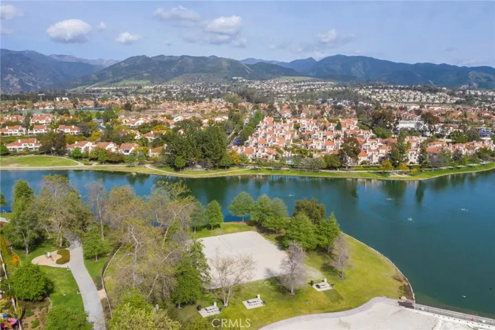 8 Via Bellorita, Rancho Santa Margarita, California 92688