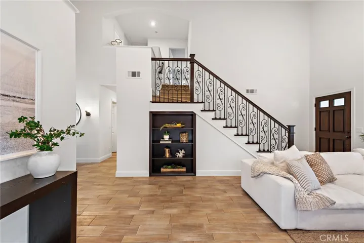 8 Via Bellorita, Rancho Santa Margarita, California 92688