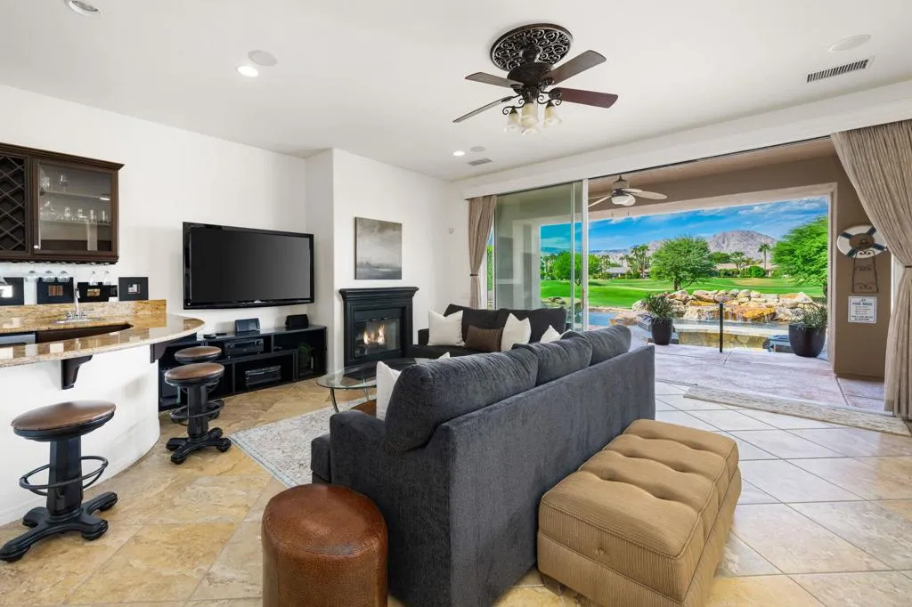 57895 Seminole Drive, La Quinta, California 92253 home-pic-8