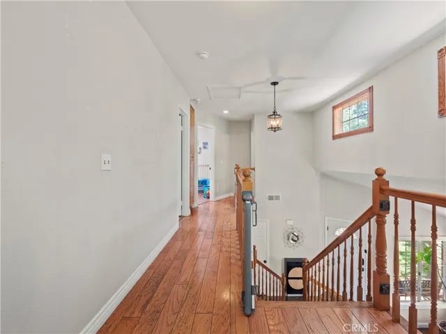21741 Jeffers Lane, Saugus, California 91350