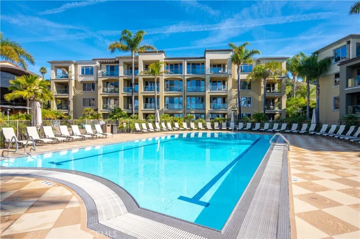 Heated Pool & Hot Tub