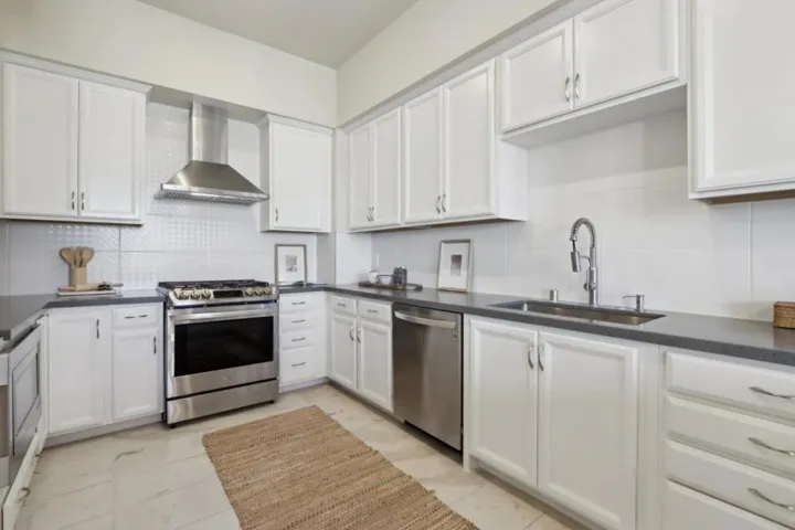 1368 El Camino Real 412, Santa Clara, California 95050