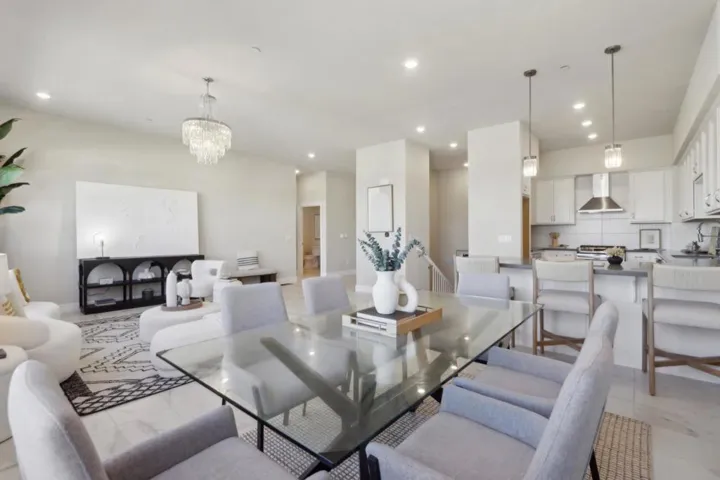 1368 El Camino Real 412, Santa Clara, California 95050