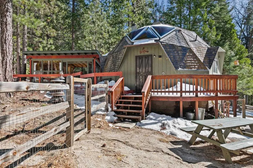 53150 4s02 53150-4s02, Idyllwild, California 92549 home-pic-1