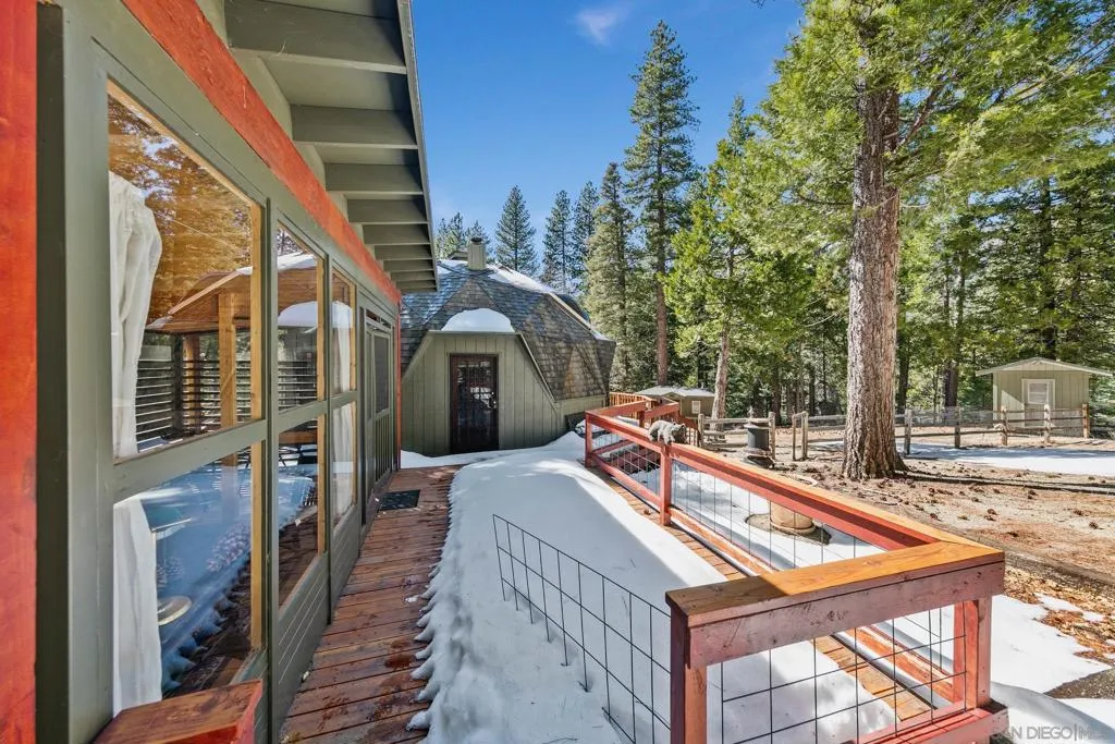 53150 4s02 53150-4s02, Idyllwild, California 92549 home-pic-10