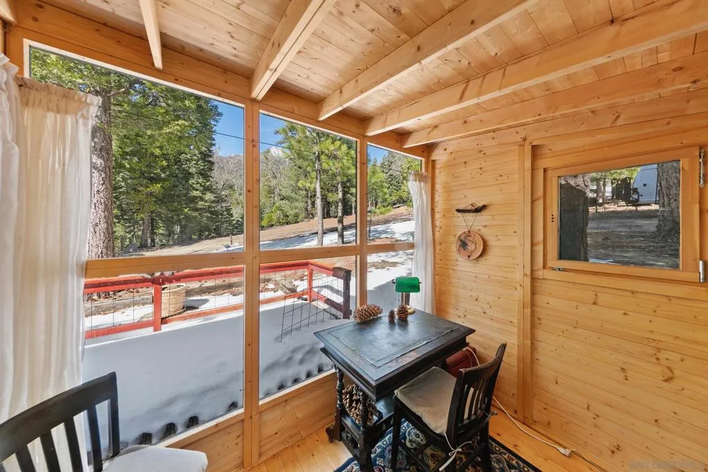53150 4s02 53150-4s02, Idyllwild, California 92549 home-pic-15