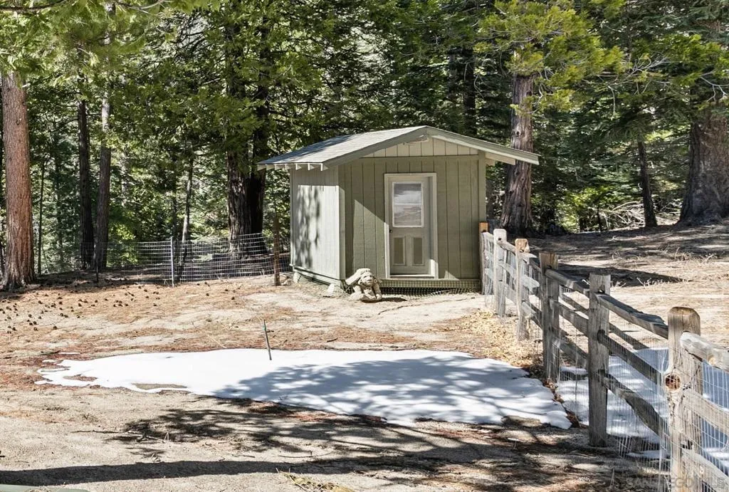 53150 4s02 53150-4s02, Idyllwild, California 92549 home-pic-24