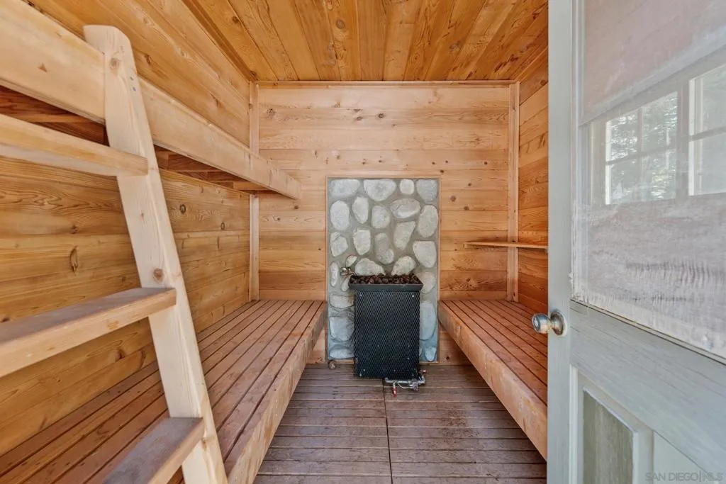 53150 4s02 53150-4s02, Idyllwild, California 92549 home-pic-25