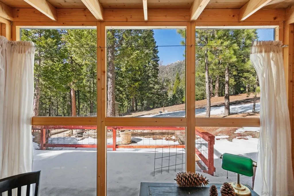 53150 4s02 53150-4s02, Idyllwild, California 92549 home-pic-14
