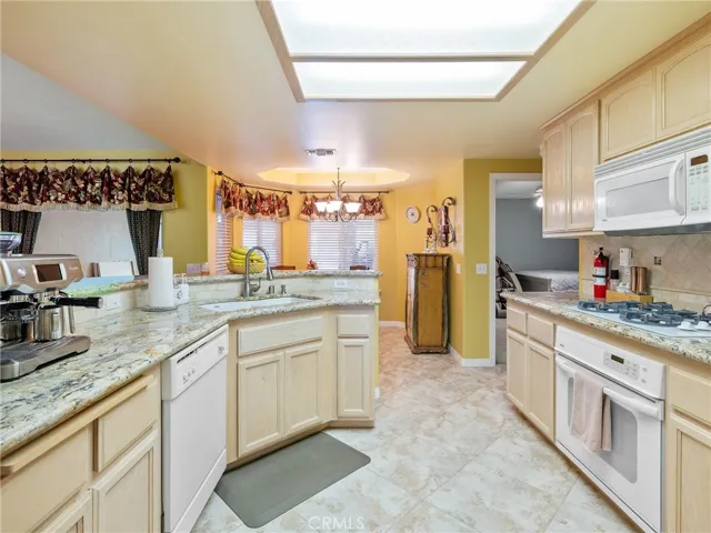 39429 Mountain View Road, Yermo, California 92398
