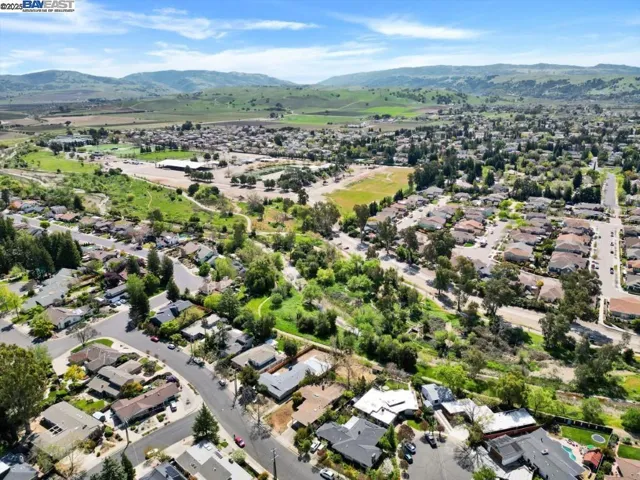2375 Chateau Way, Livermore, California 94550